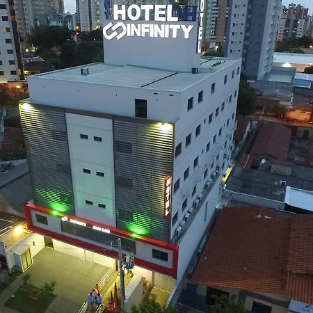 Infinity Hotel Goiânia Exteriör bild