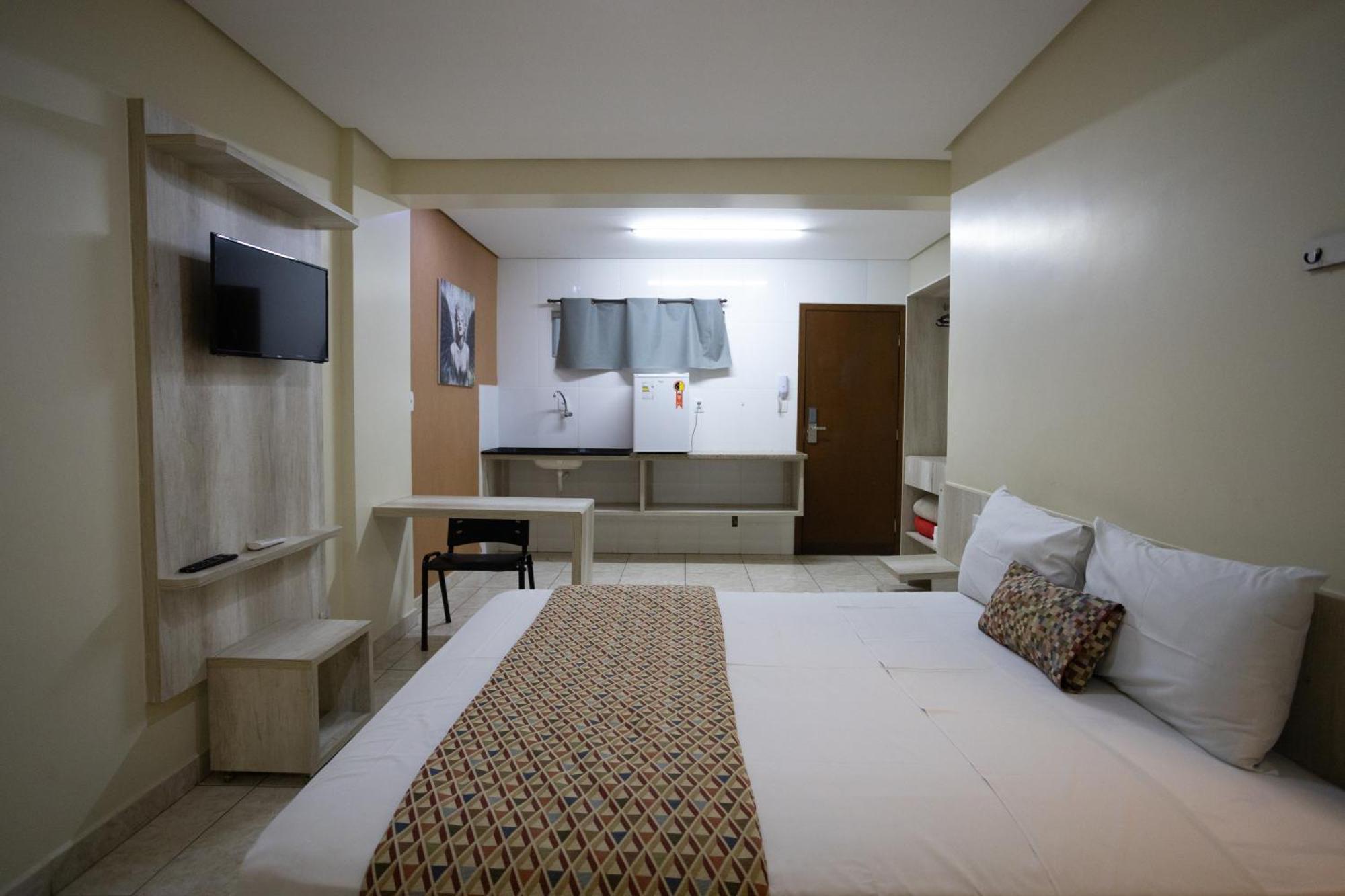 Infinity Hotel Goiânia Exteriör bild