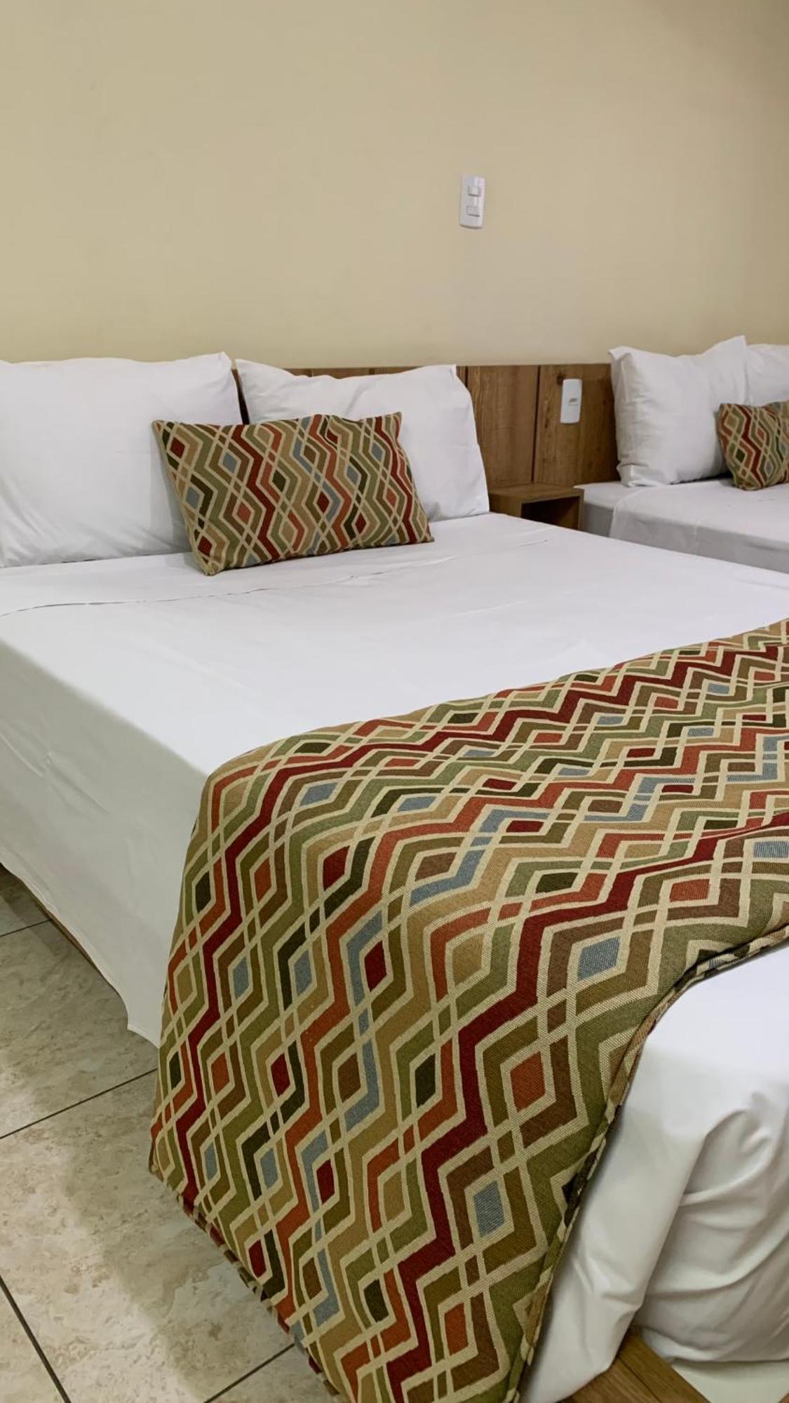Infinity Hotel Goiânia Exteriör bild