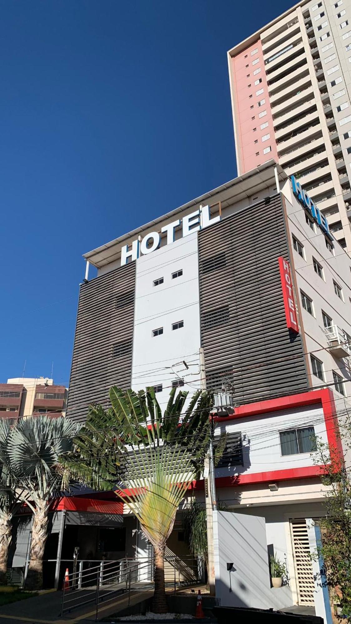 Infinity Hotel Goiânia Exteriör bild
